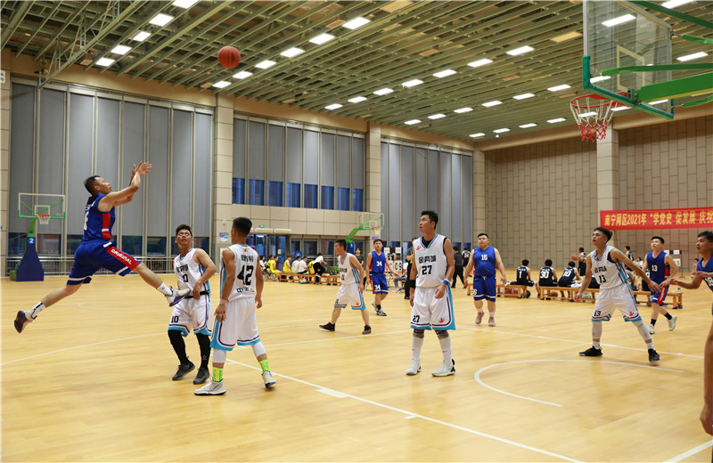 2021年6月，第七届“安全杯”篮球联赛在人生就是博八建内部展开，精准的投篮 、焦灼的对抗，披上战服，用热情战胜酷暑，用实力征服人生就是博同仁！